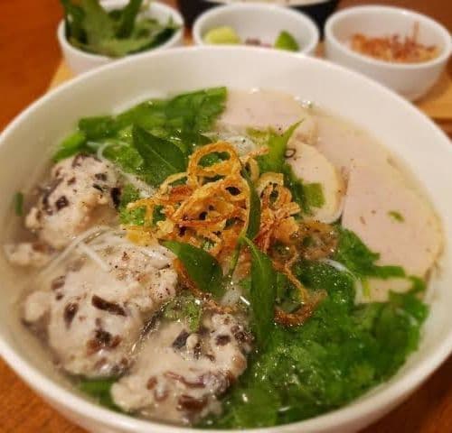 肉煮込みブン